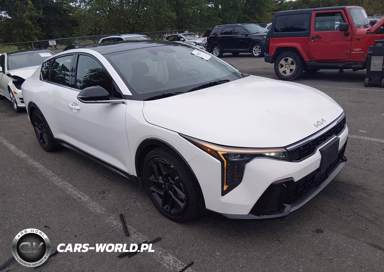 2025 Kia K4 Gt-Line Turbo