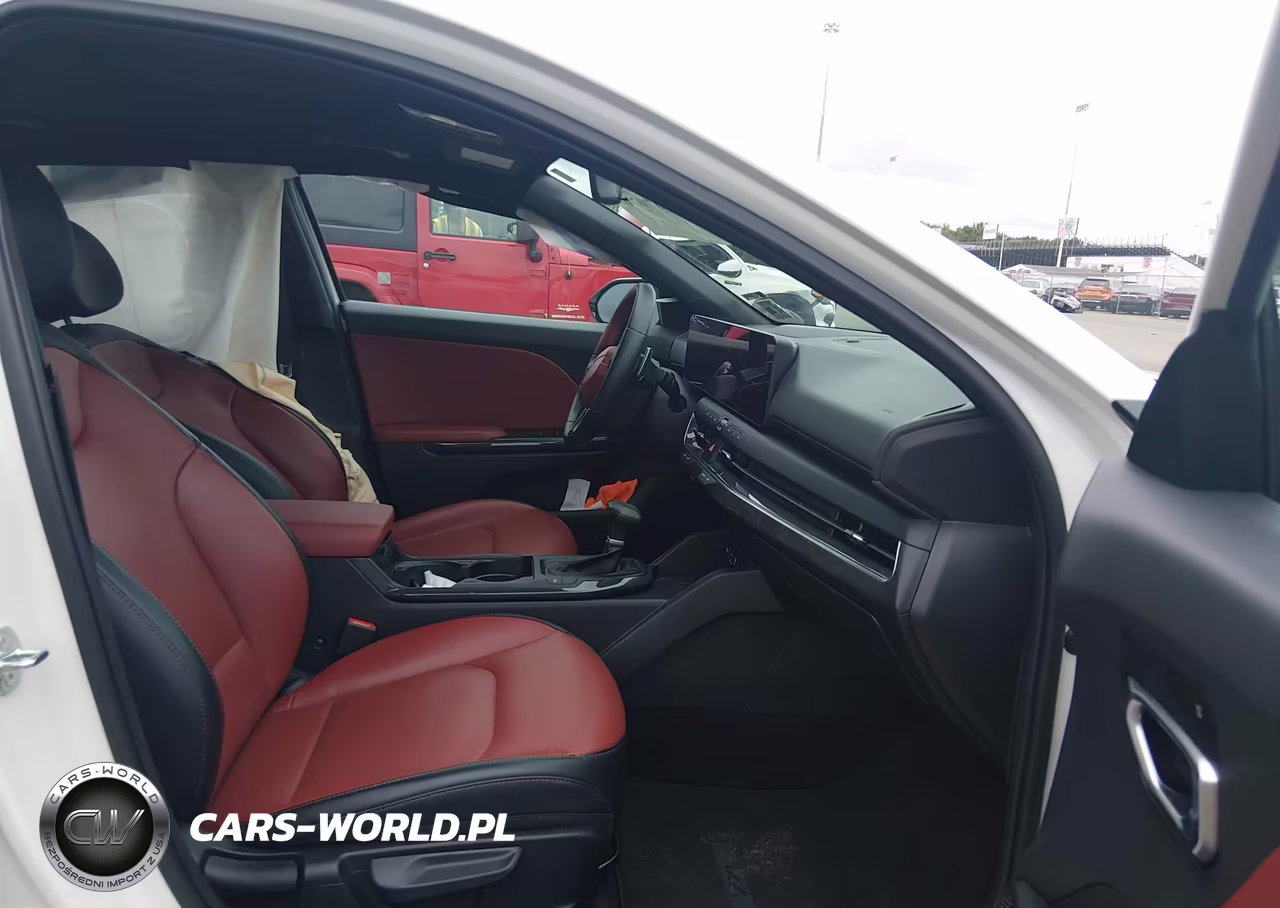 2025 Kia K4 Gt-Line Turbo VIN:3KPFW4DC1SE182788 - 5