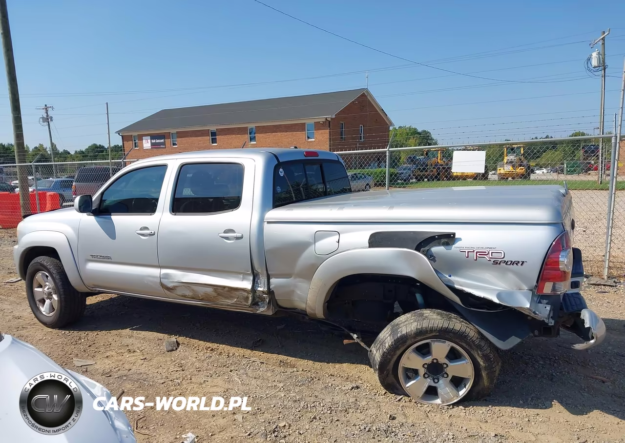 2011 Toyota Tacoma Prerunner V6 VIN:5TFKU4HN3BX001545 - 14
