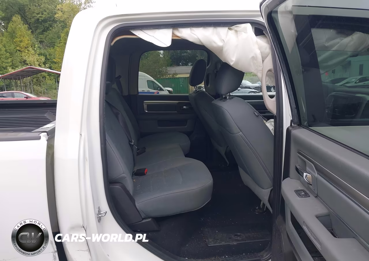 2018 Ram 2500 Slt 4X4 6'4 Box VIN:3C6UR5DL7JG425115 - 8