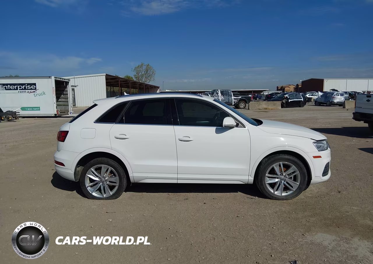 2016 Audi Q3 2.0T Premium Plus VIN:WA1BFCFS5GR011660 - 13