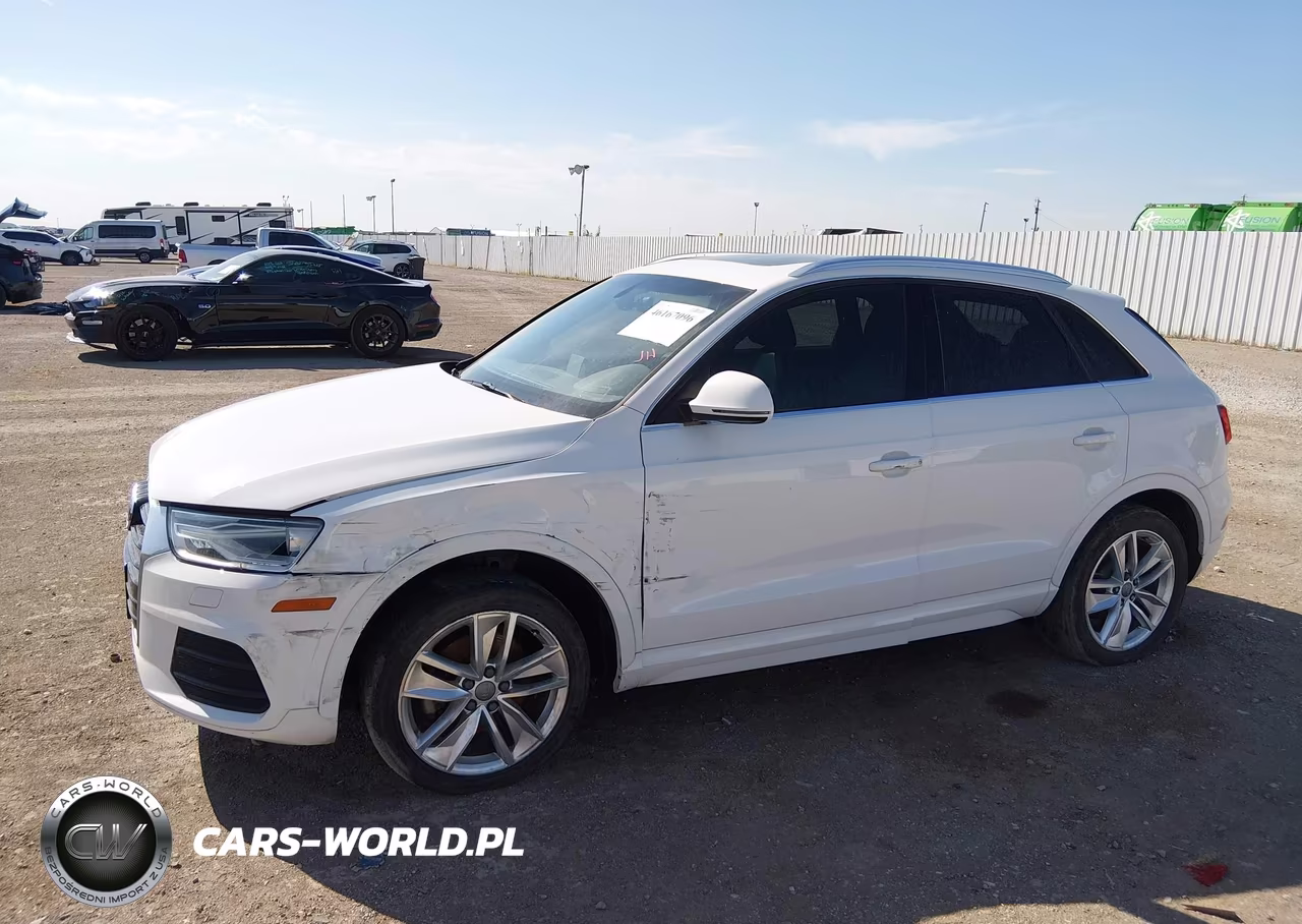 2016 Audi Q3 2.0T Premium Plus VIN:WA1BFCFS5GR011660 - 6
