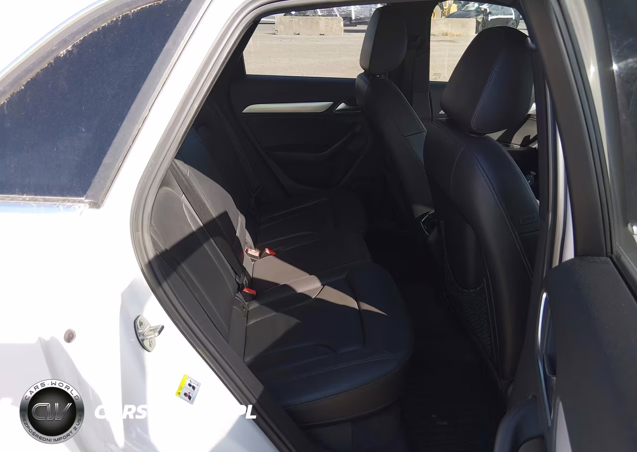 2016 Audi Q3 2.0T Premium Plus VIN:WA1BFCFS5GR011660 - 8