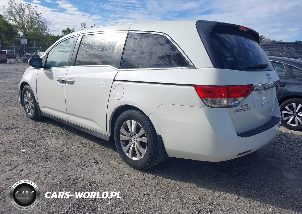 2015 Honda Odyssey Ex-L VIN:5FNRL5H66FB099759 - 3