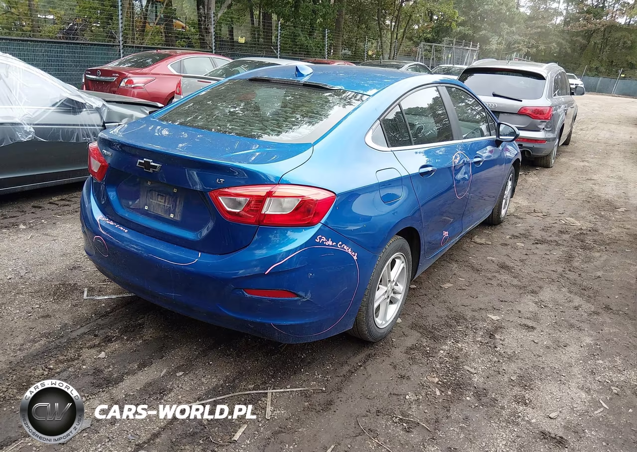 2017 Chevrolet Cruze Lt Auto VIN:3G1BE5SM8HS562149 - 4