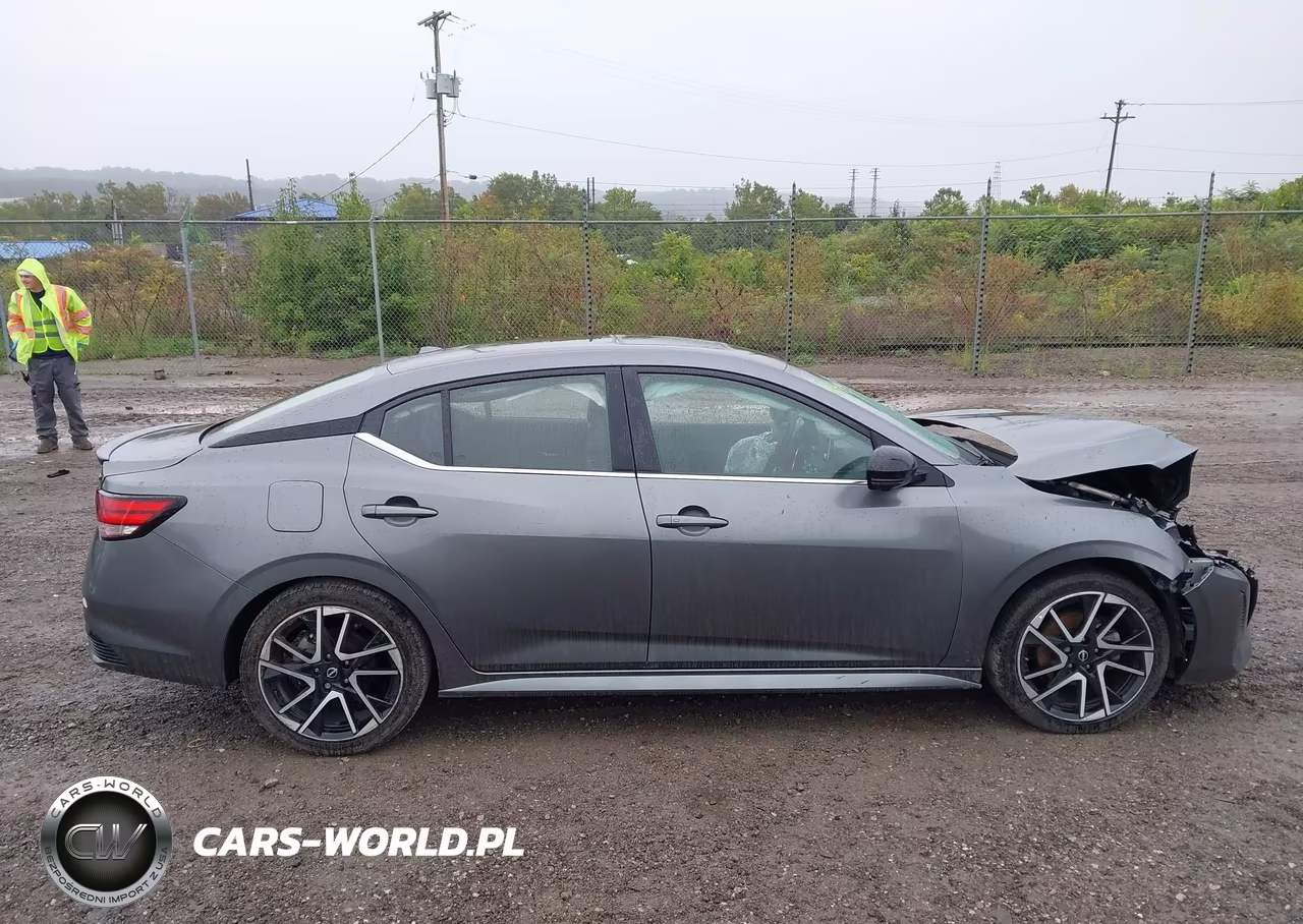 2025 Nissan Sentra Sr VIN:3N1AB8DV1SY212419 - 14