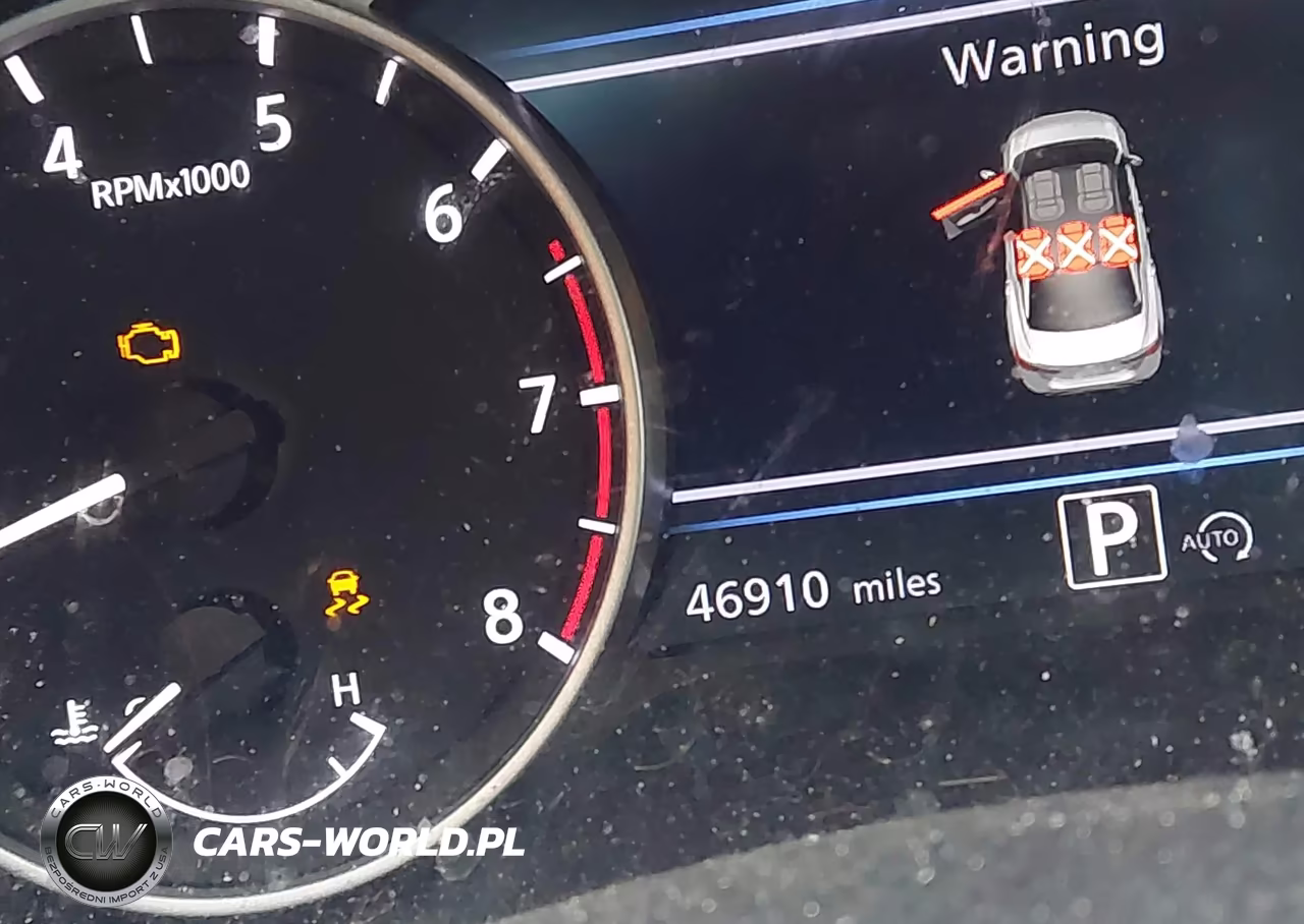2025 Nissan Sentra Sr VIN:3N1AB8DV1SY212419 - 16