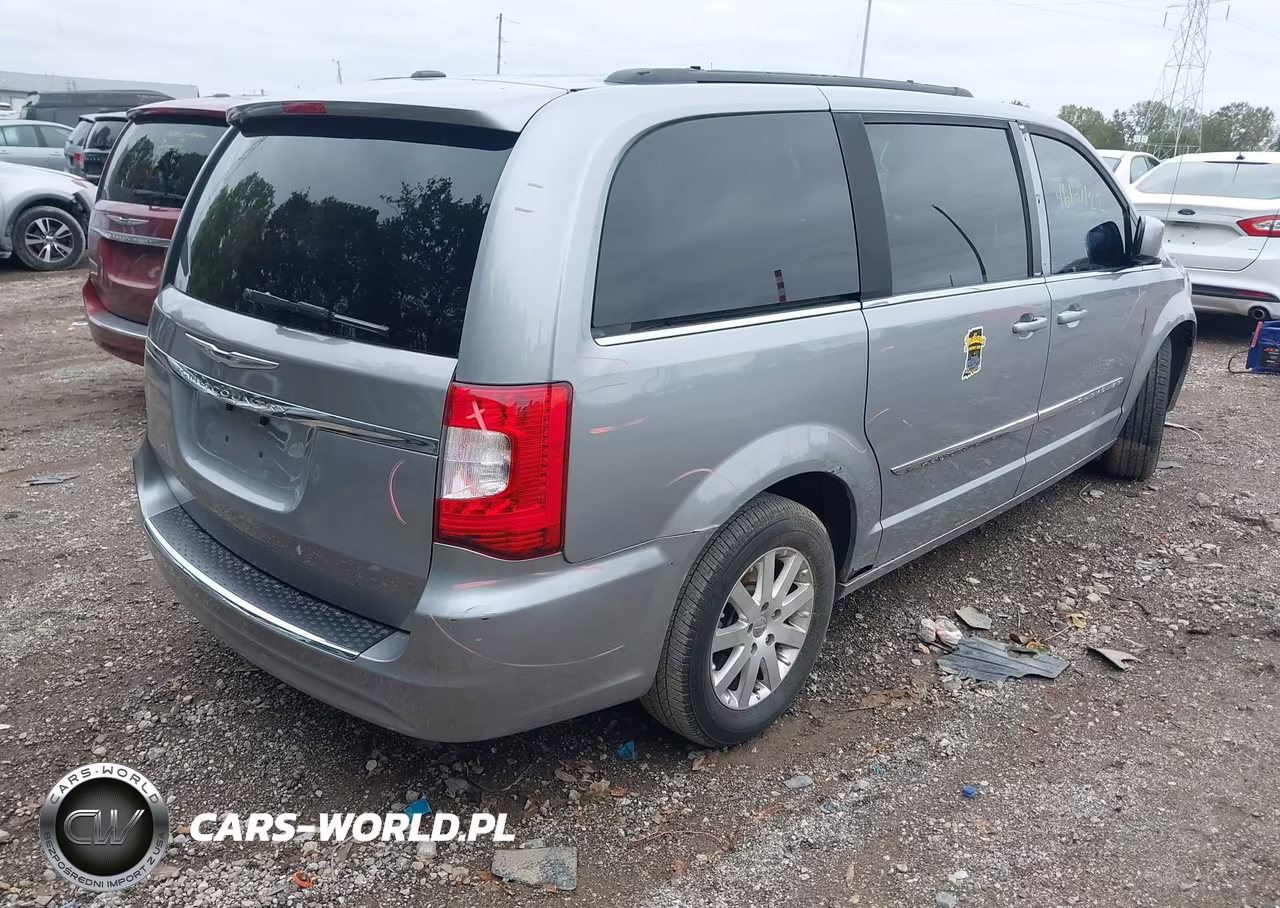 2013 Chrysler Town & Country Touring VIN:2C4RC1BG5DR769653 - 4