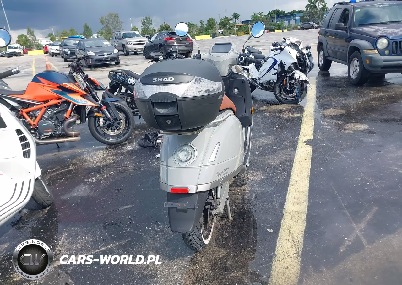 2019 Scooter 50Cc VIN:WEW0A54B1KE000374 - 6