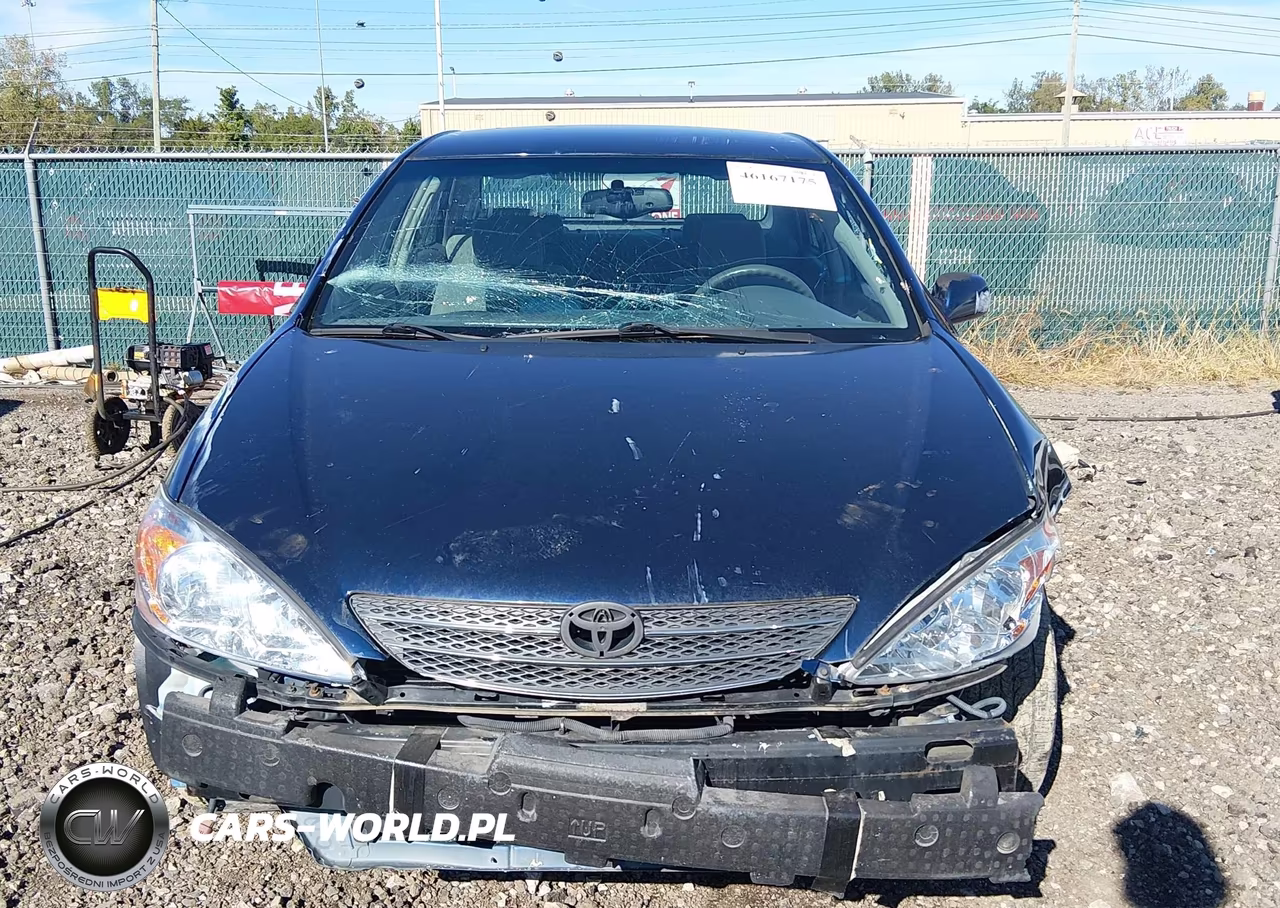 2002 Toyota Camry Xle VIN:4T1BE32K82U610715 - 13