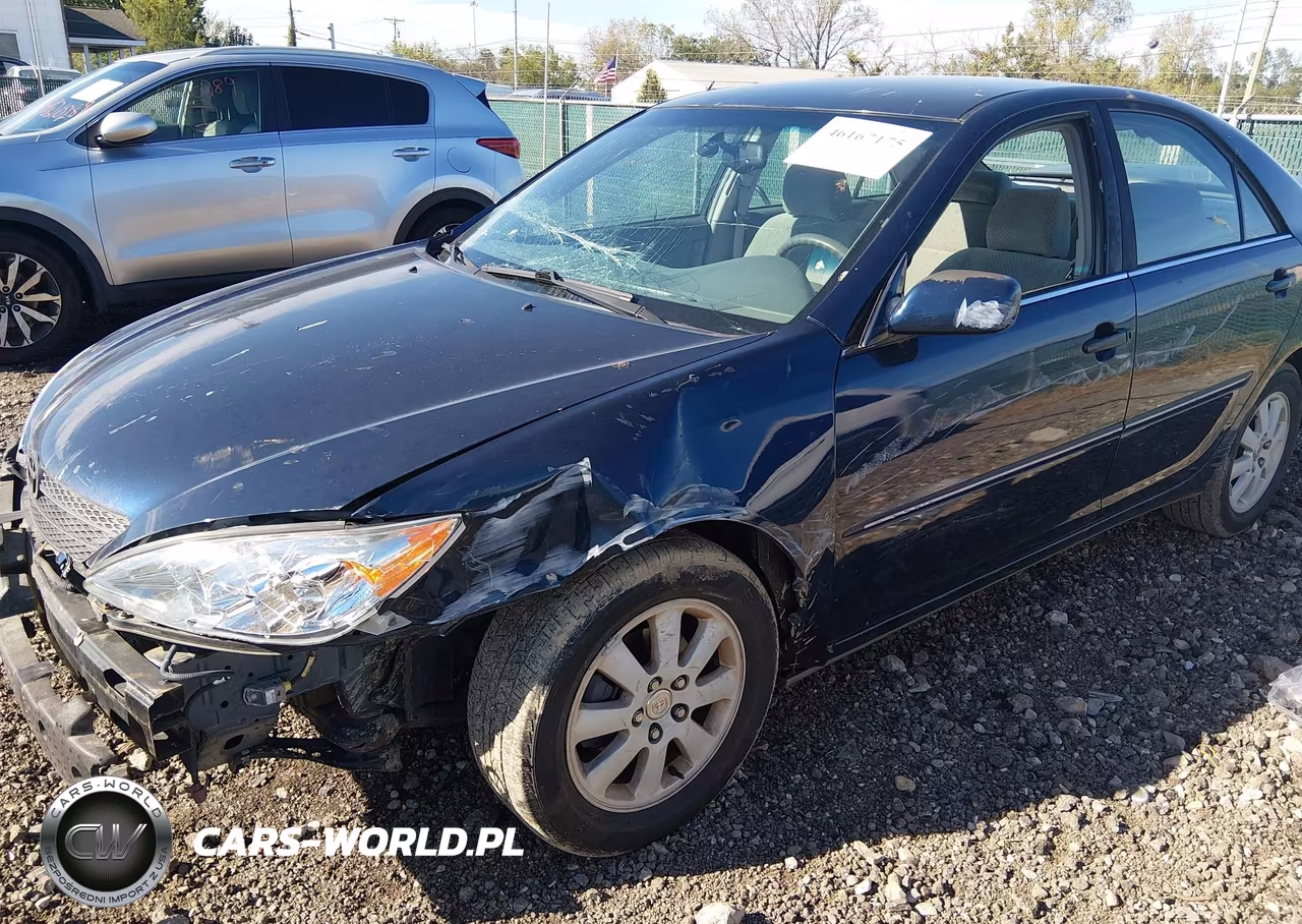2002 Toyota Camry Xle VIN:4T1BE32K82U610715 - 6