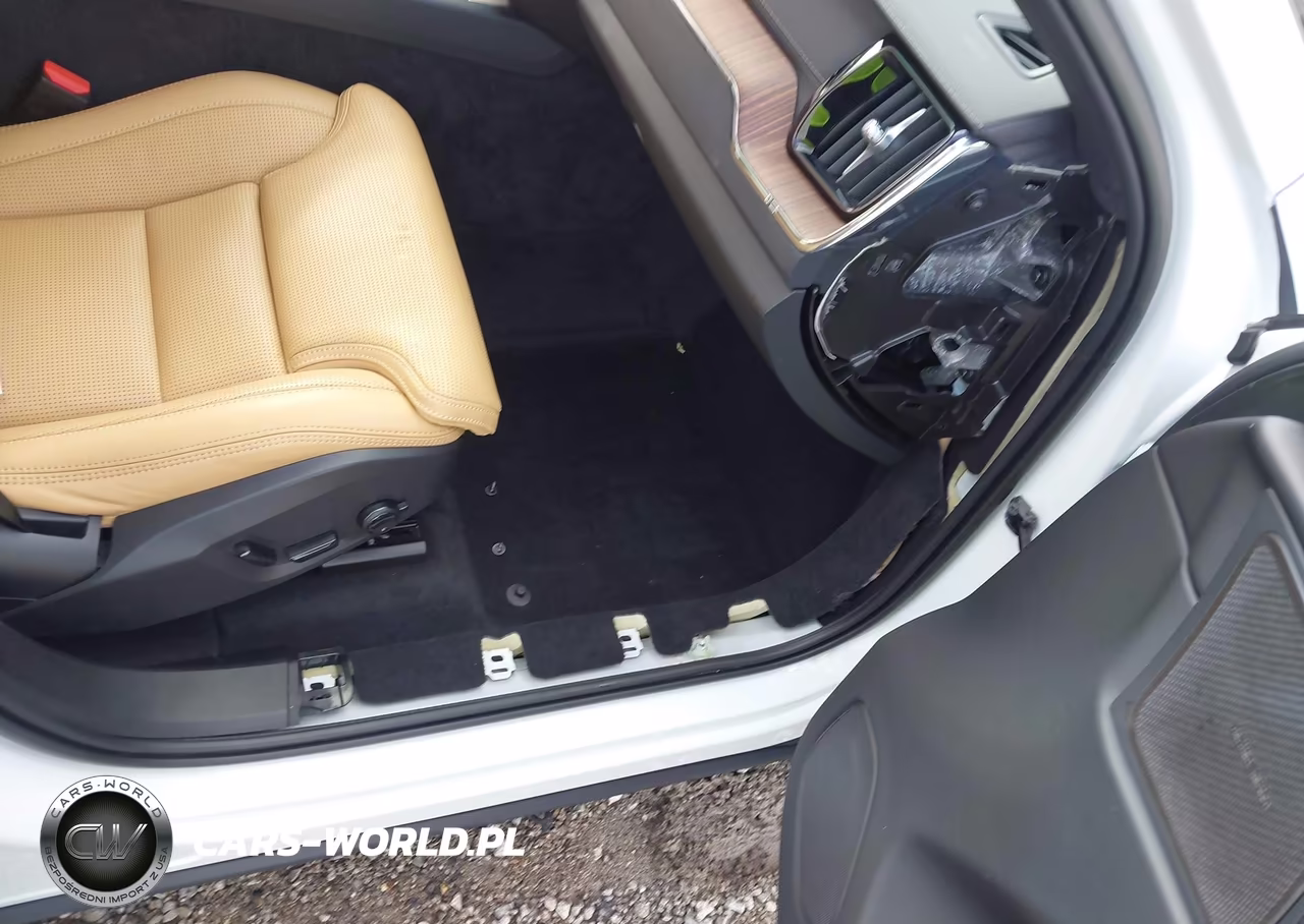 2023 Volvo Xc60 B6 Ultimate Bright Theme VIN:YV4062RA7P1392904 - 19