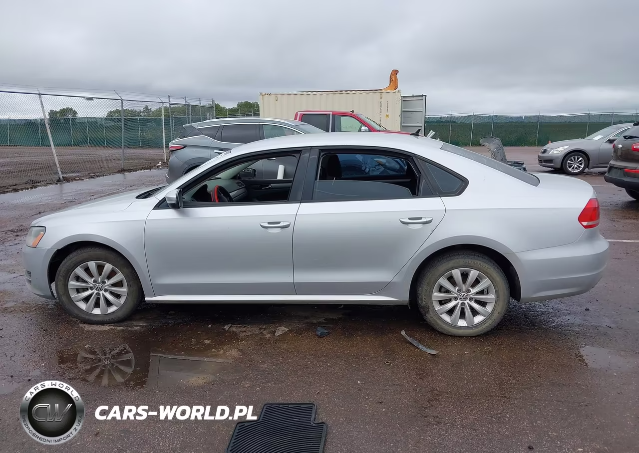 2012 Volkswagen Passat 2.5L S VIN:1VWAP7A3XCC104366 - 13