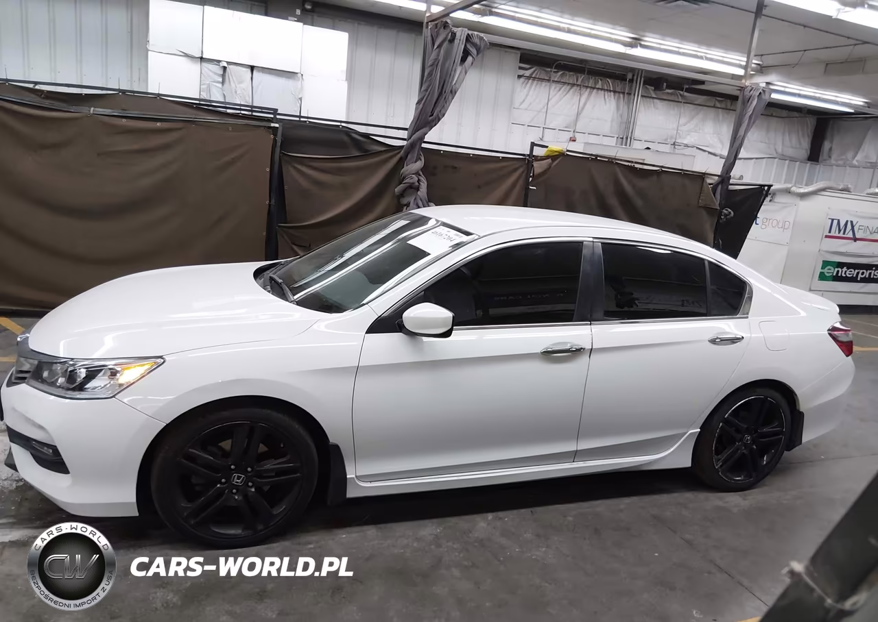 2016 Honda Accord Sport VIN:1HGCR2F68GA087355 - 14