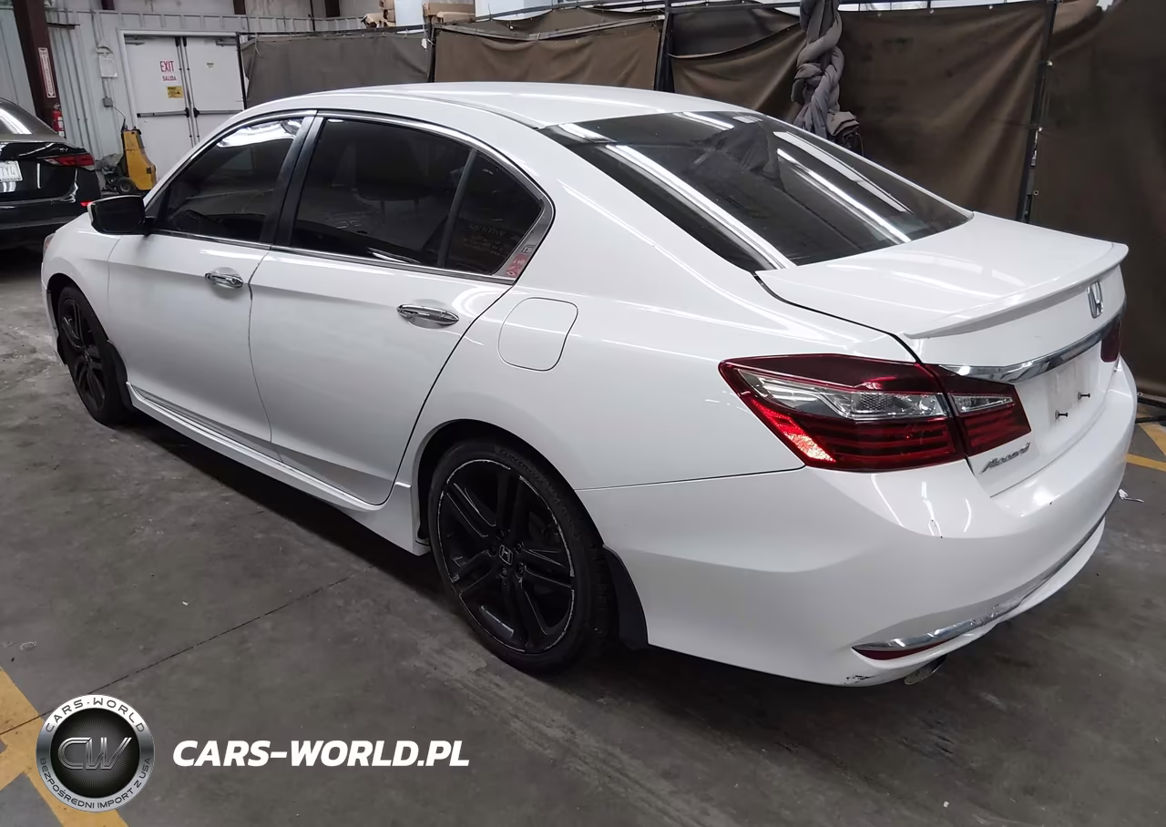2016 Honda Accord Sport VIN:1HGCR2F68GA087355 - 3