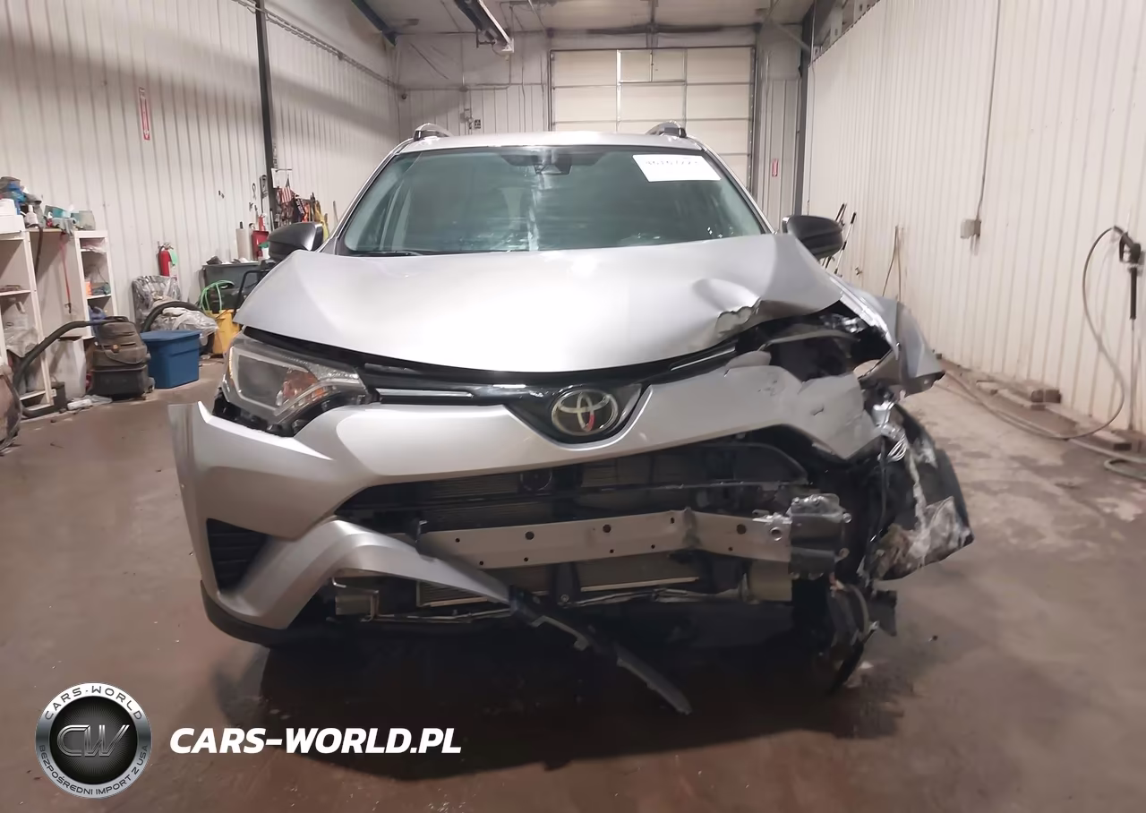 2017 Toyota Rav4 Le VIN:2T3BFREV2HW652190 - 13
