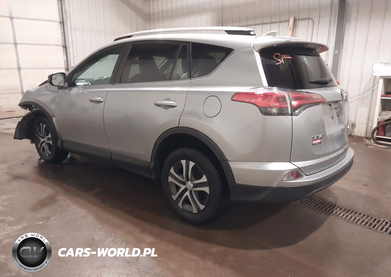 2017 Toyota Rav4 Le VIN:2T3BFREV2HW652190 - 3