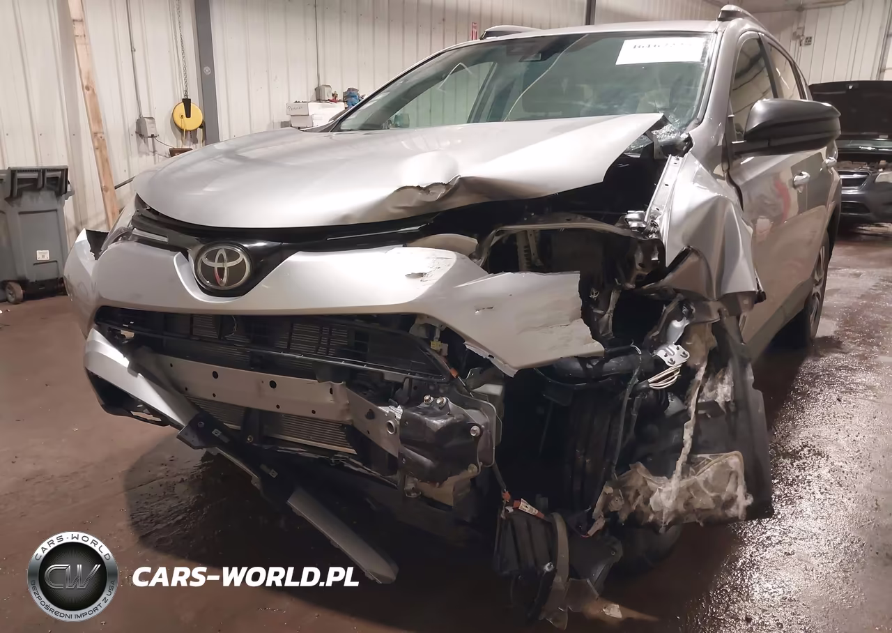 2017 Toyota Rav4 Le VIN:2T3BFREV2HW652190 - 6