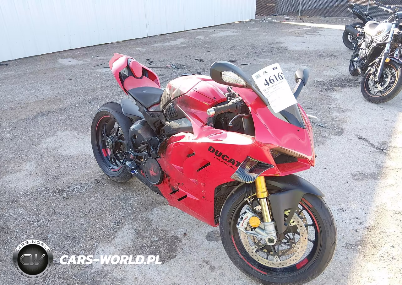 2024 Ducati Panigale V4S