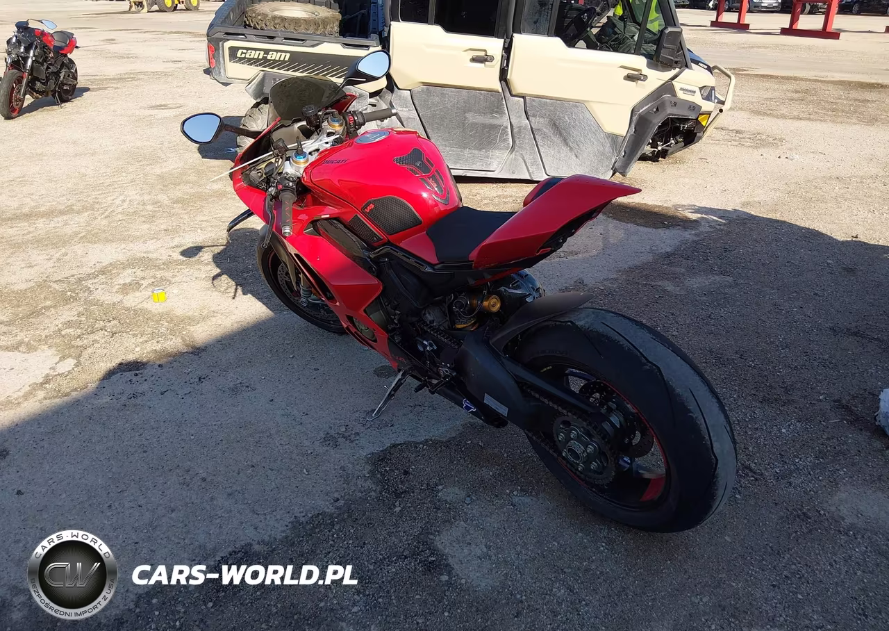 2024 Ducati Panigale V4S VIN:ZDMDAGWW1RB007418 - 3