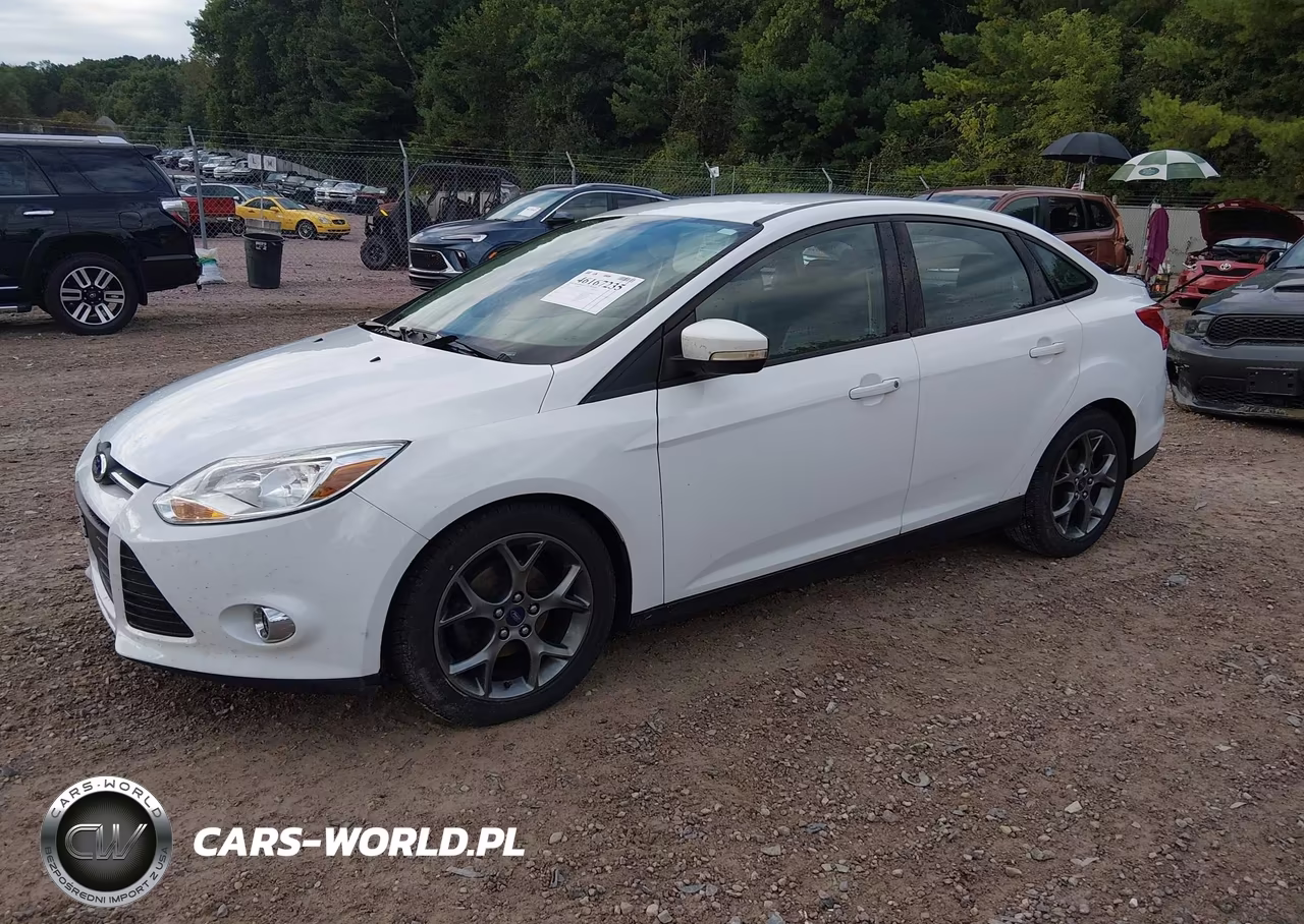 2014 Ford Focus Se VIN:1FADP3F24EL131533 - 2