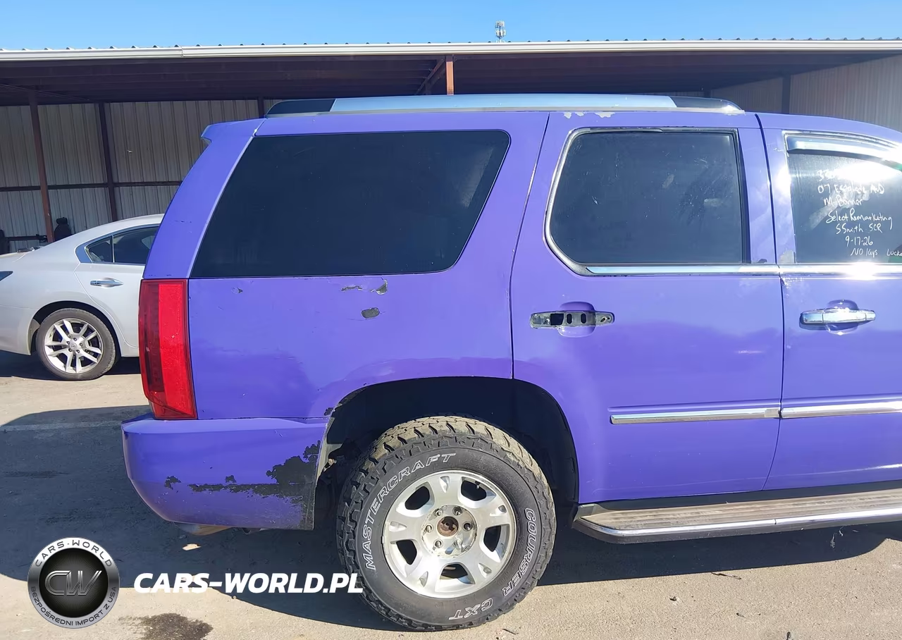 2007 Cadillac Escalade Standard VIN:1GYFK638X7R330396 - 6