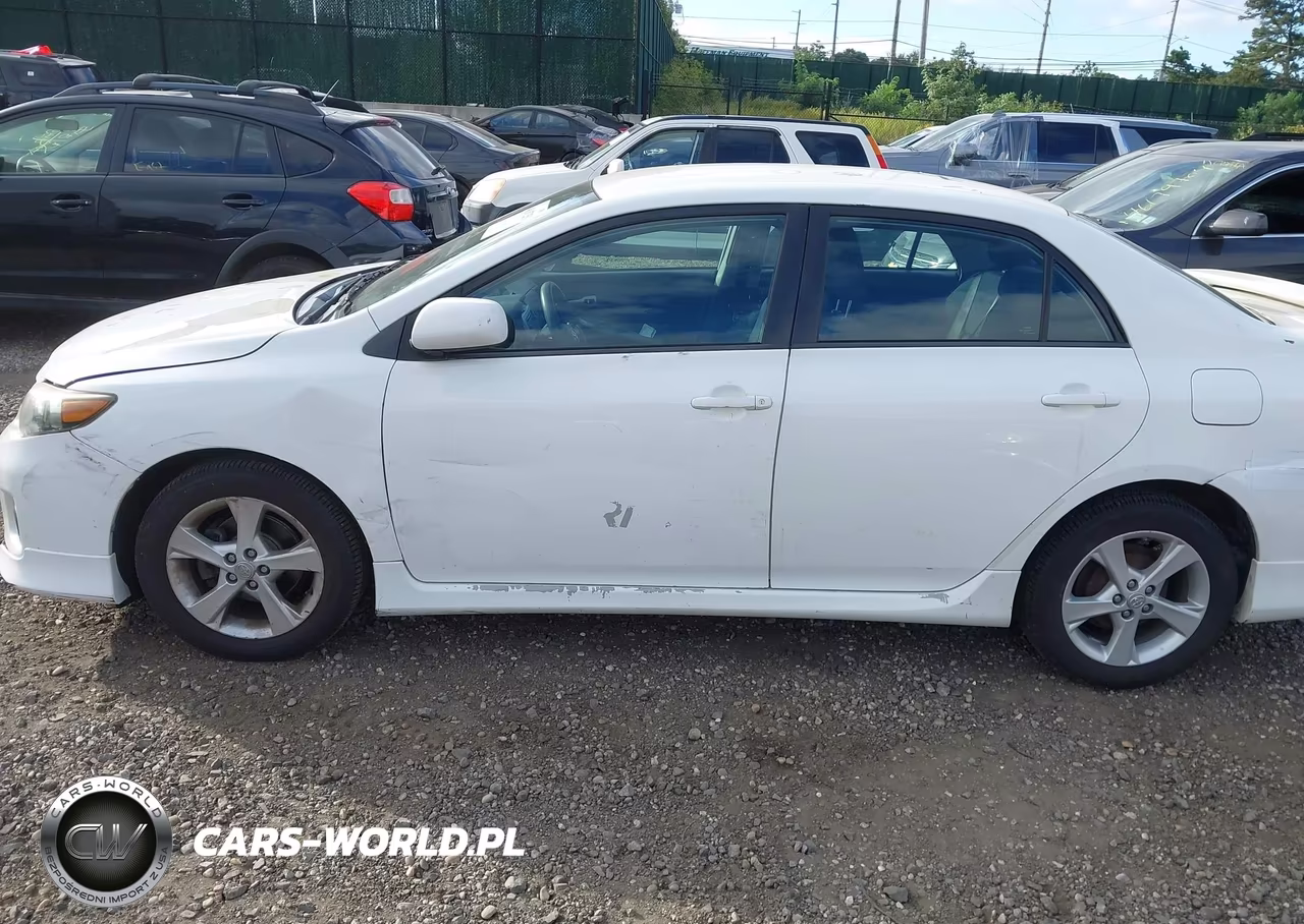 2013 Toyota Corolla S VIN:5YFBU4EE5DP180807 - 14