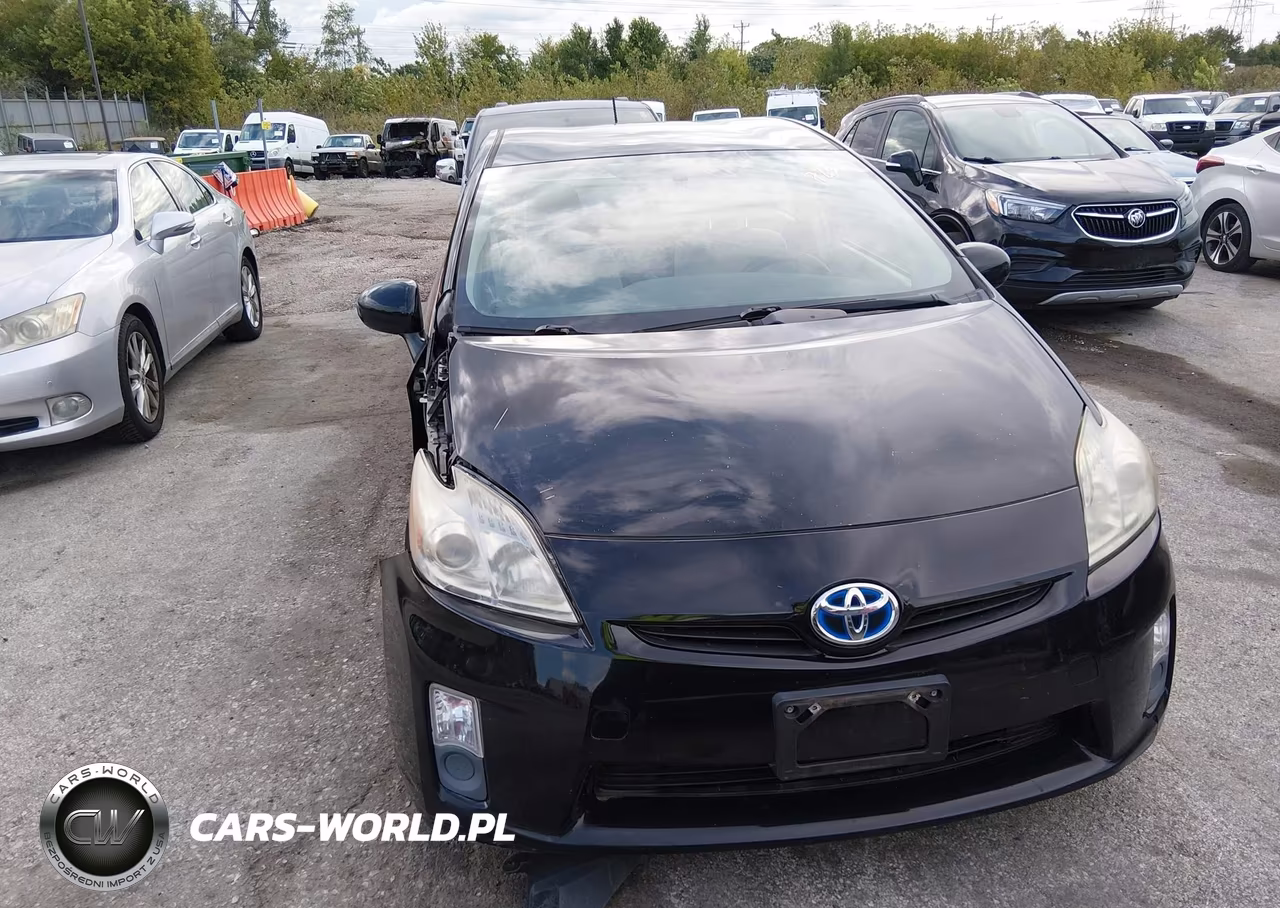 2011 Toyota Prius Two VIN:JTDKN3DUXB5305343 - 12