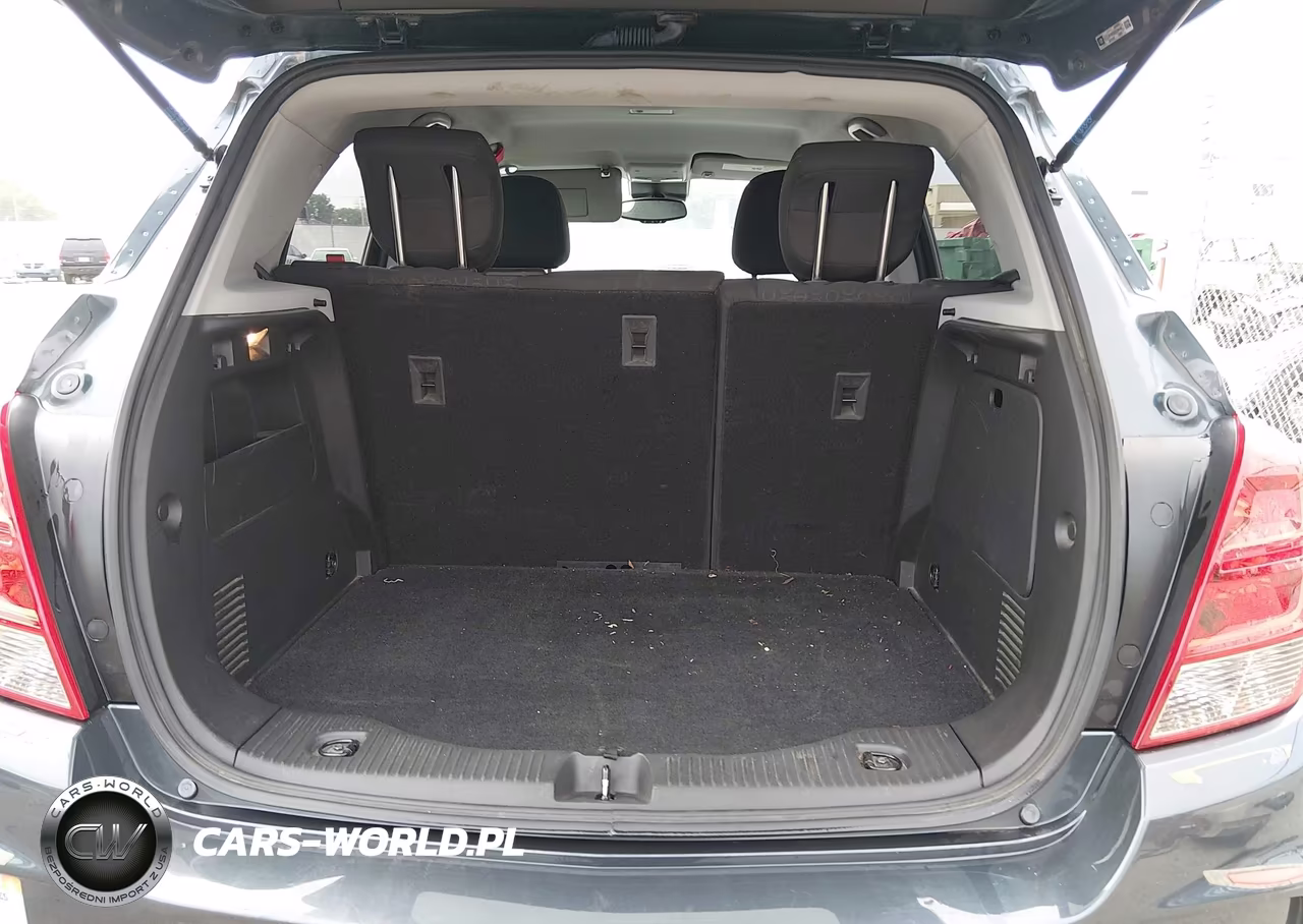 2021 Chevrolet Trax Ls VIN:KL7CJKSB2MB304426 - 16