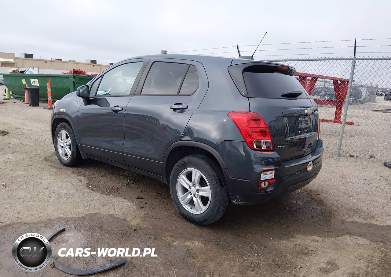 2021 Chevrolet Trax Ls VIN:KL7CJKSB2MB304426 - 3