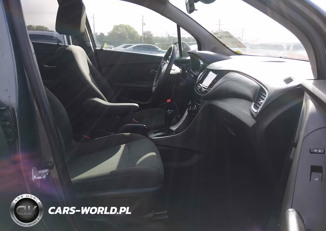 2021 Chevrolet Trax Ls VIN:KL7CJKSB2MB304426 - 5