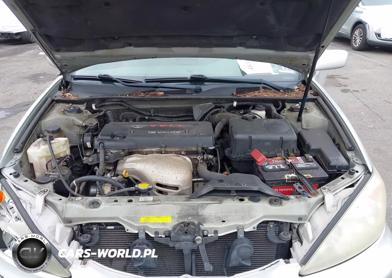 2004 Toyota Camry Le VIN:4T1BE32K94U329591 - 10