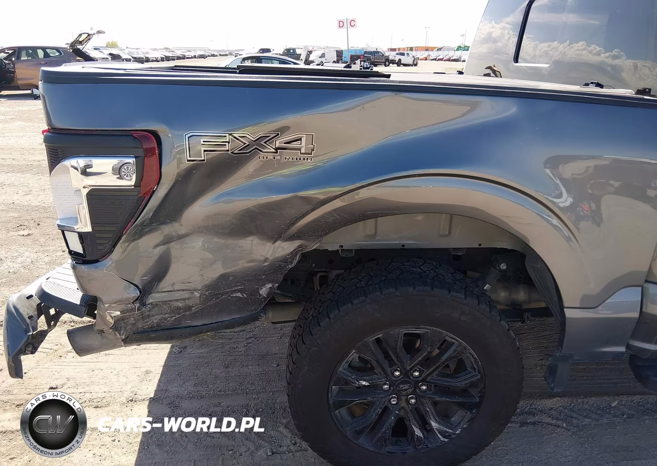 2024 Ford F-150 Xlt VIN:1FTFW3LD0RFB39497 - 17