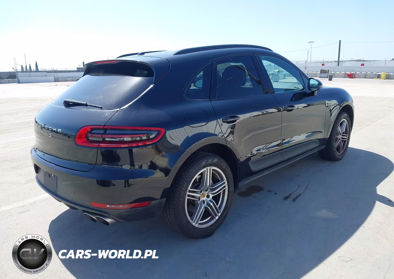 2016 Porsche Macan S VIN:WP1AB2A54GLB49233 - 4