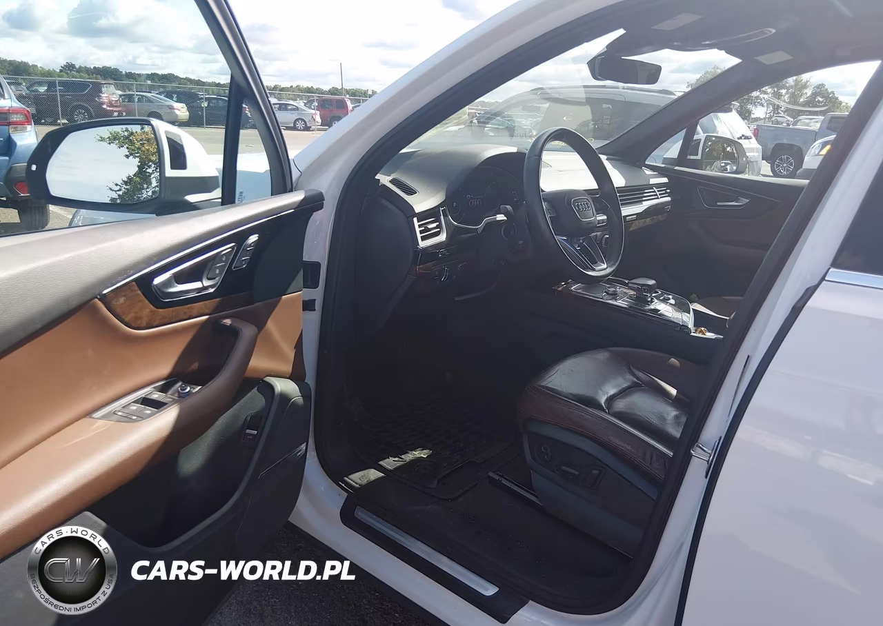 2017 Audi Q7 3.0T Premium VIN:WA1LAAF75HD036544 - 14