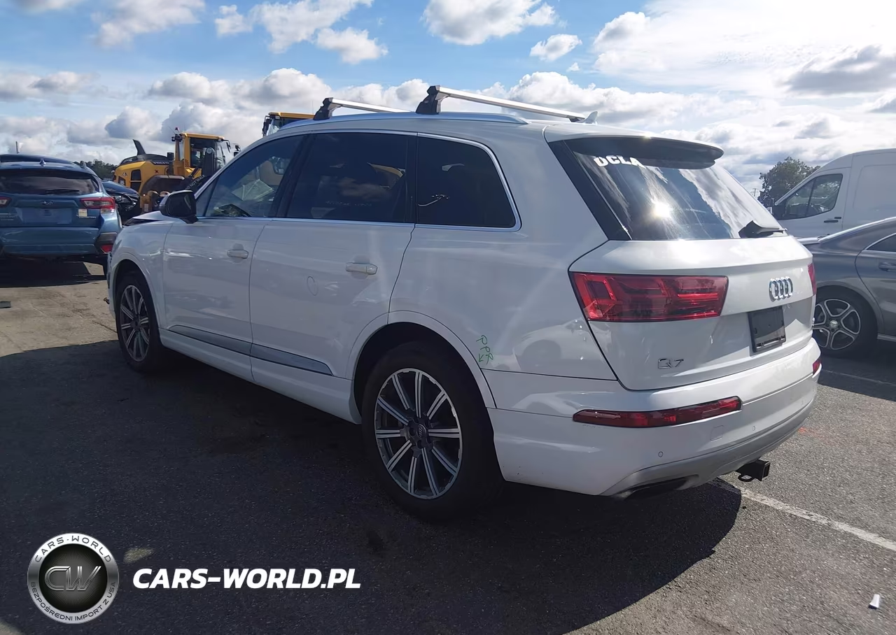 2017 Audi Q7 3.0T Premium VIN:WA1LAAF75HD036544 - 3