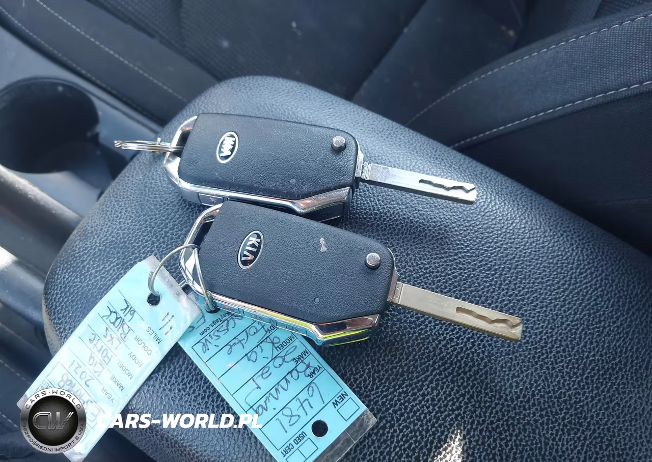 2021 Kia Forte Lxs VIN:3KPF24AD7ME348968 - 11