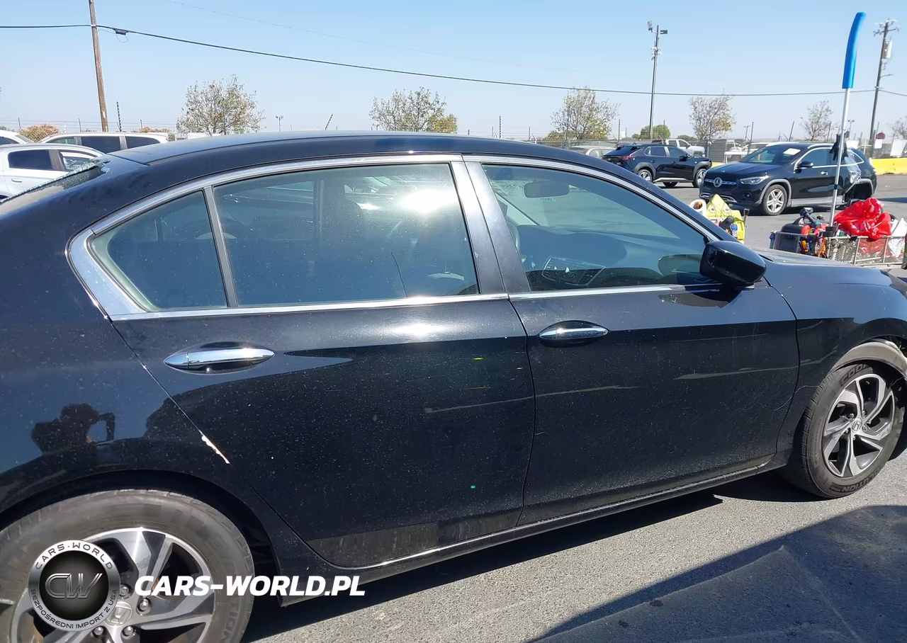 2017 Honda Accord Lx VIN:1HGCR2F30HA111414 - 14