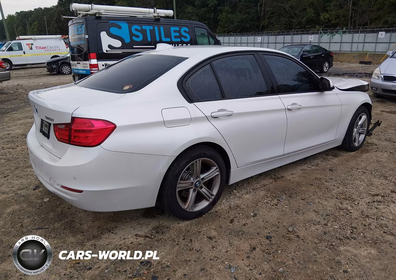 2014 BMW 328I VIN:WBA3A5C59EP600140 - 4