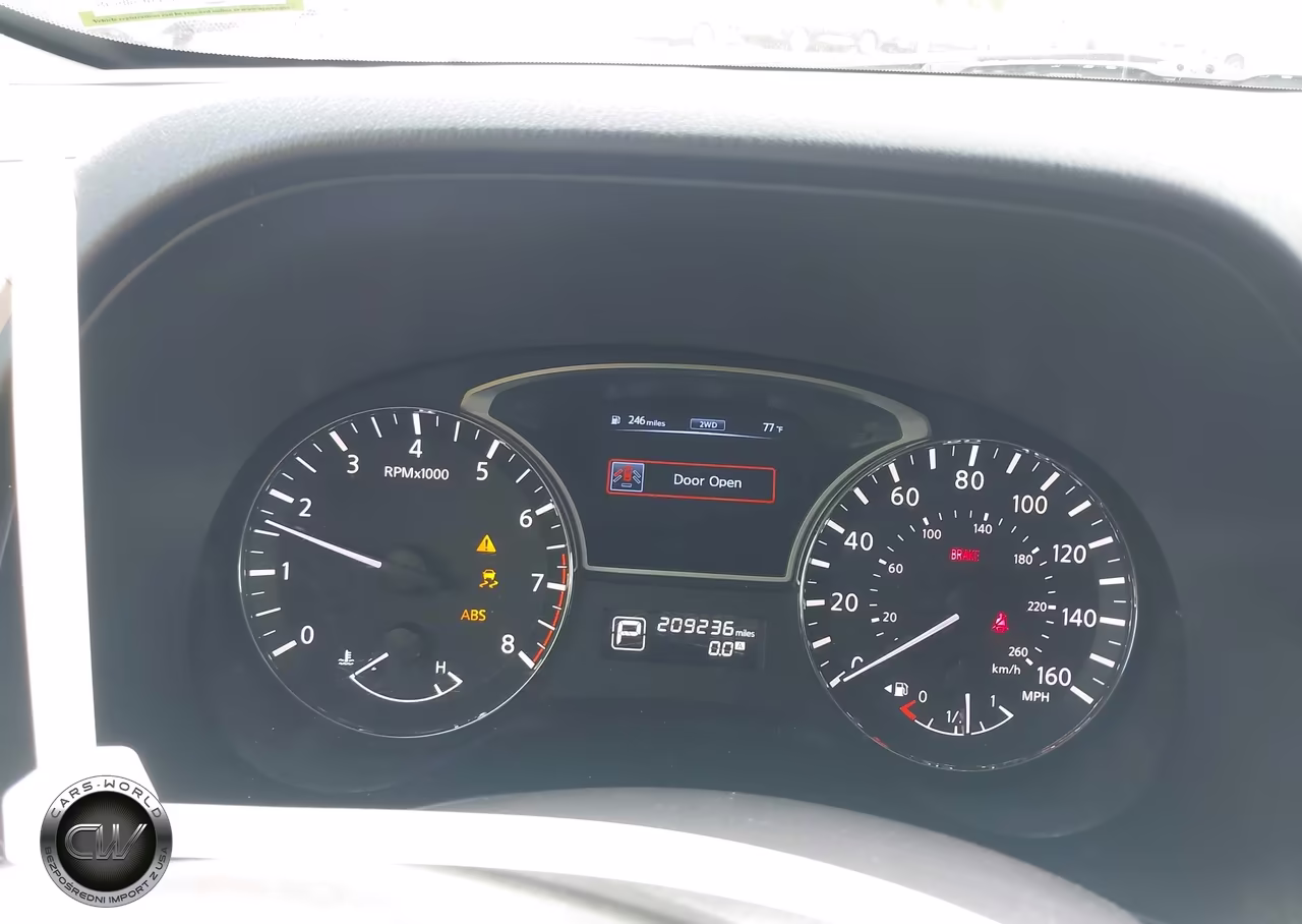 2014 Nissan Pathfinder Platinum VIN:5N1AR2MM1EC613474 - 7