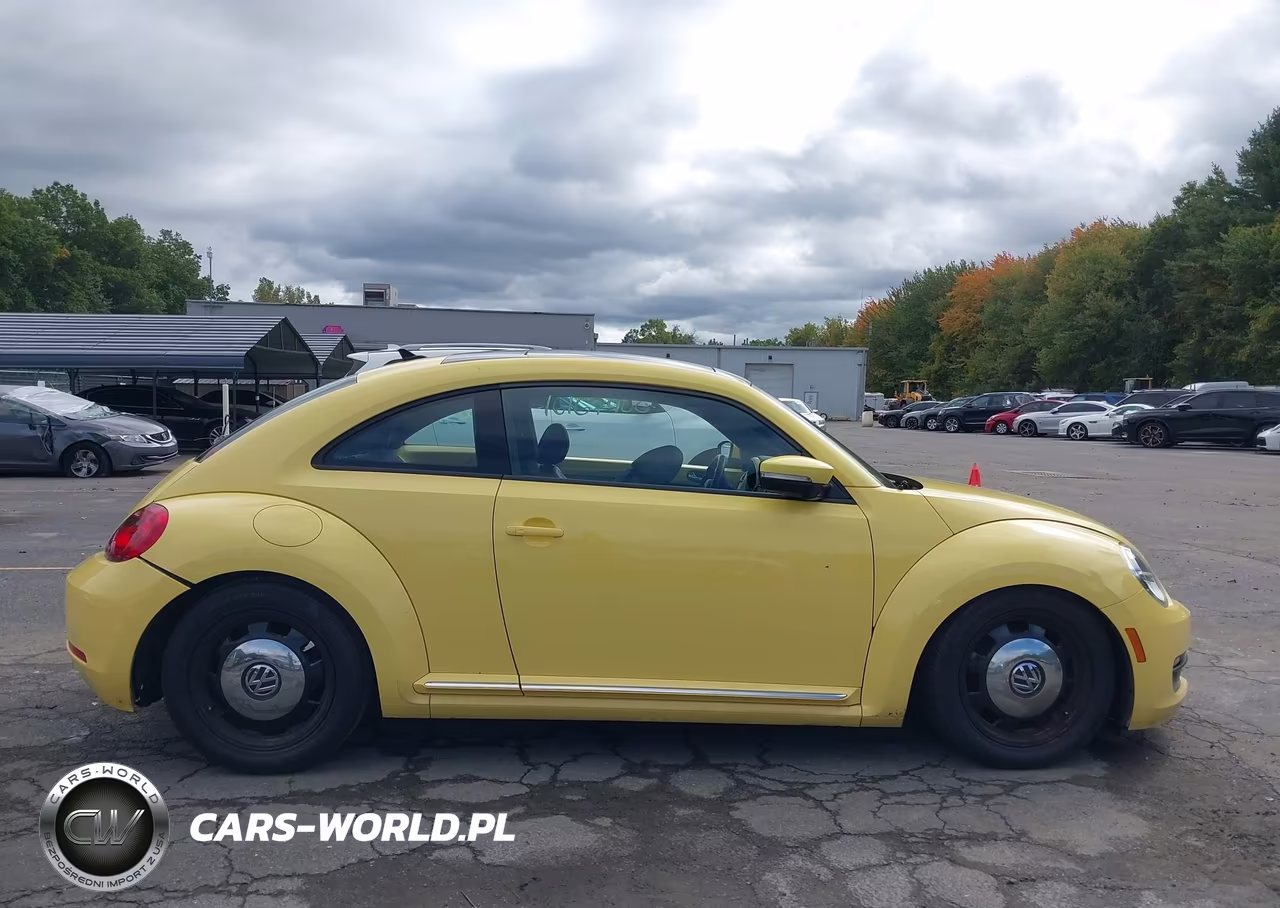 2013 Volkswagen Beetle 2.5L VIN:3VWHP7AT4DM658789 - 13