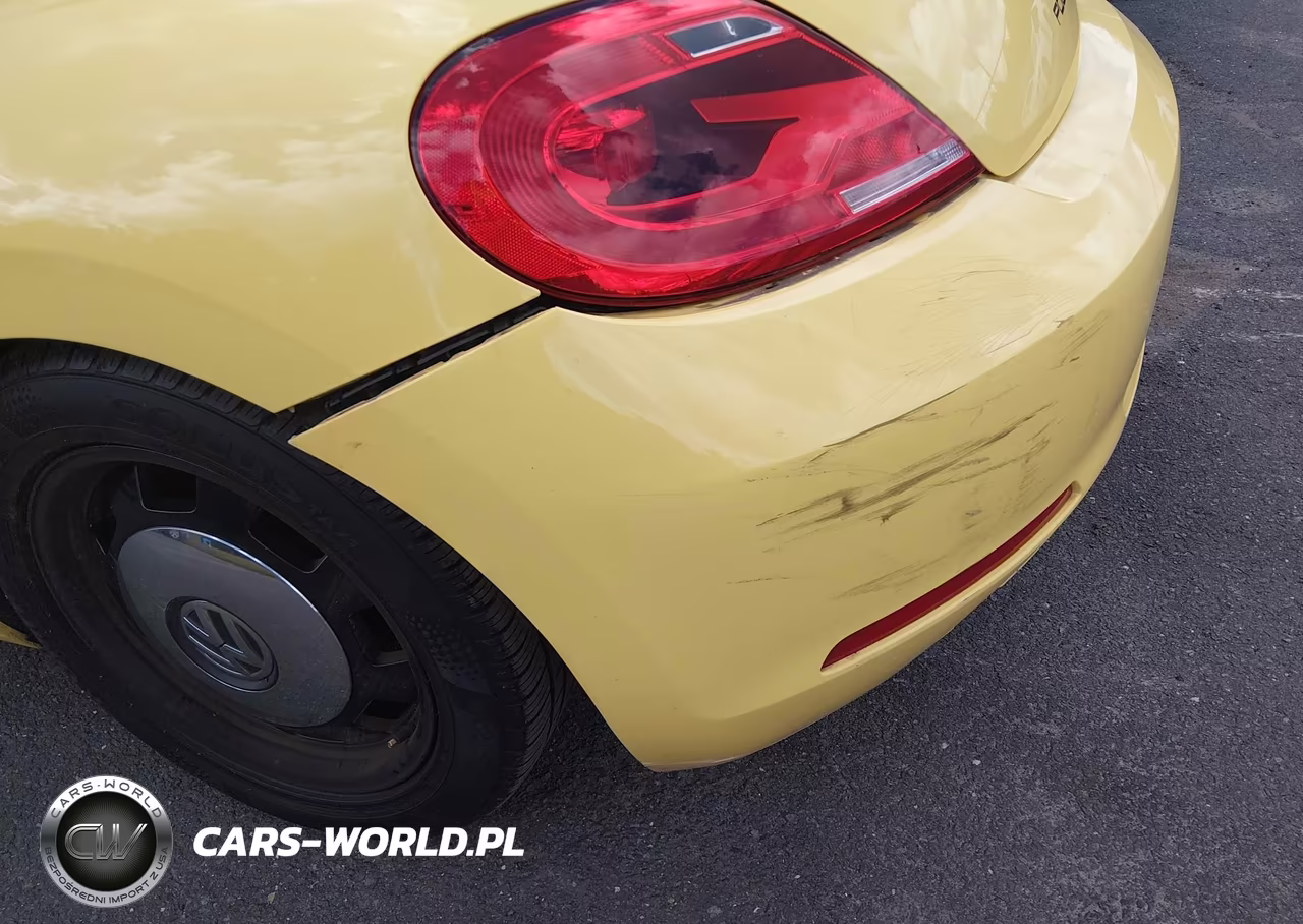 2013 Volkswagen Beetle 2.5L VIN:3VWHP7AT4DM658789 - 17