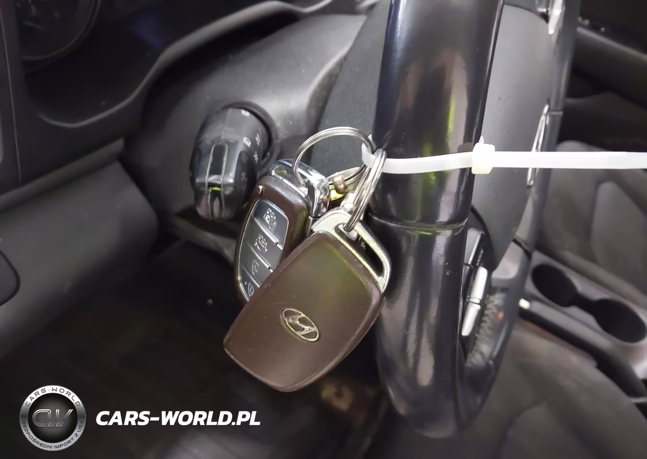 2019 Hyundai Elantra Value Edition VIN:KMHD84LFXKU819932 - 11