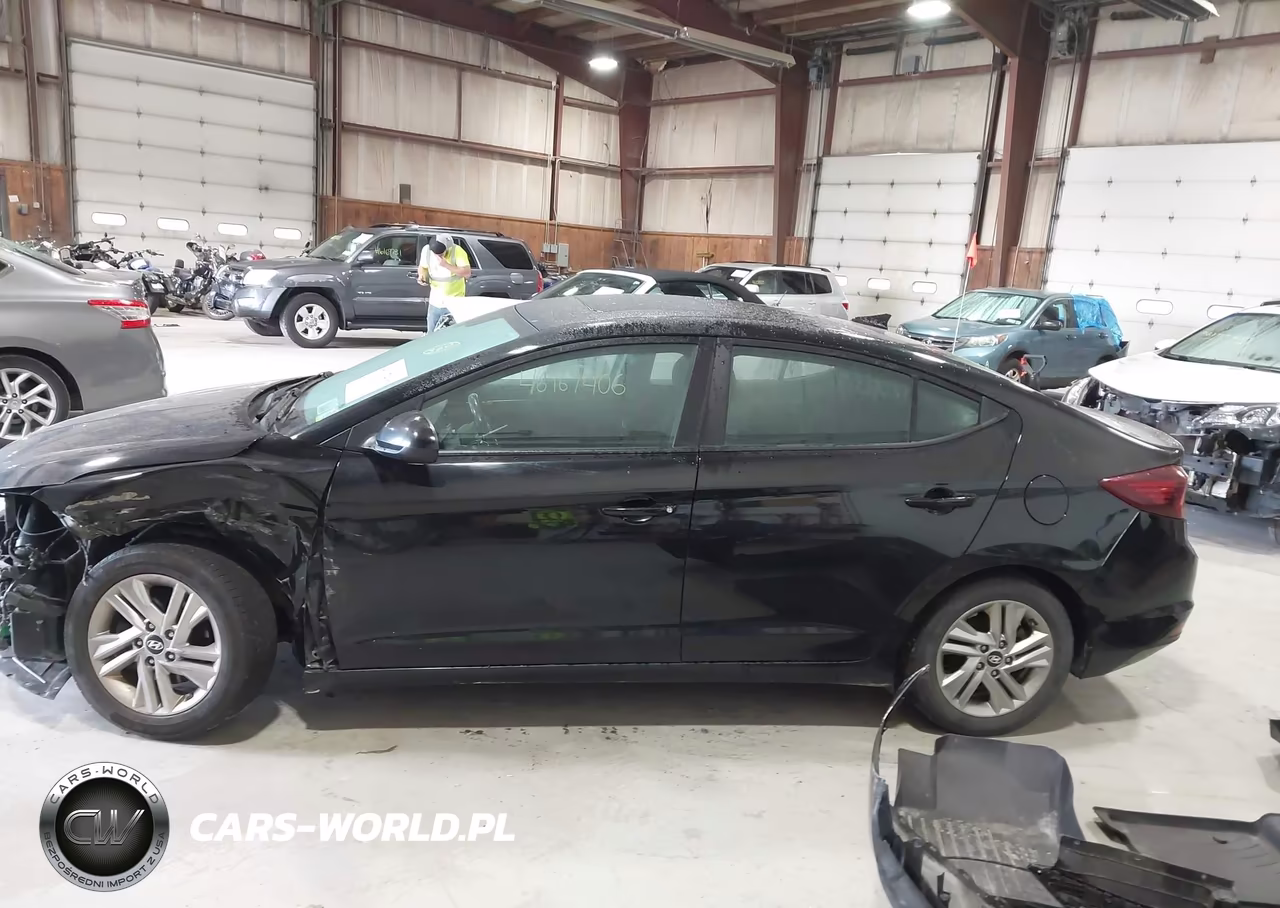 2019 Hyundai Elantra Value Edition VIN:KMHD84LFXKU819932 - 15