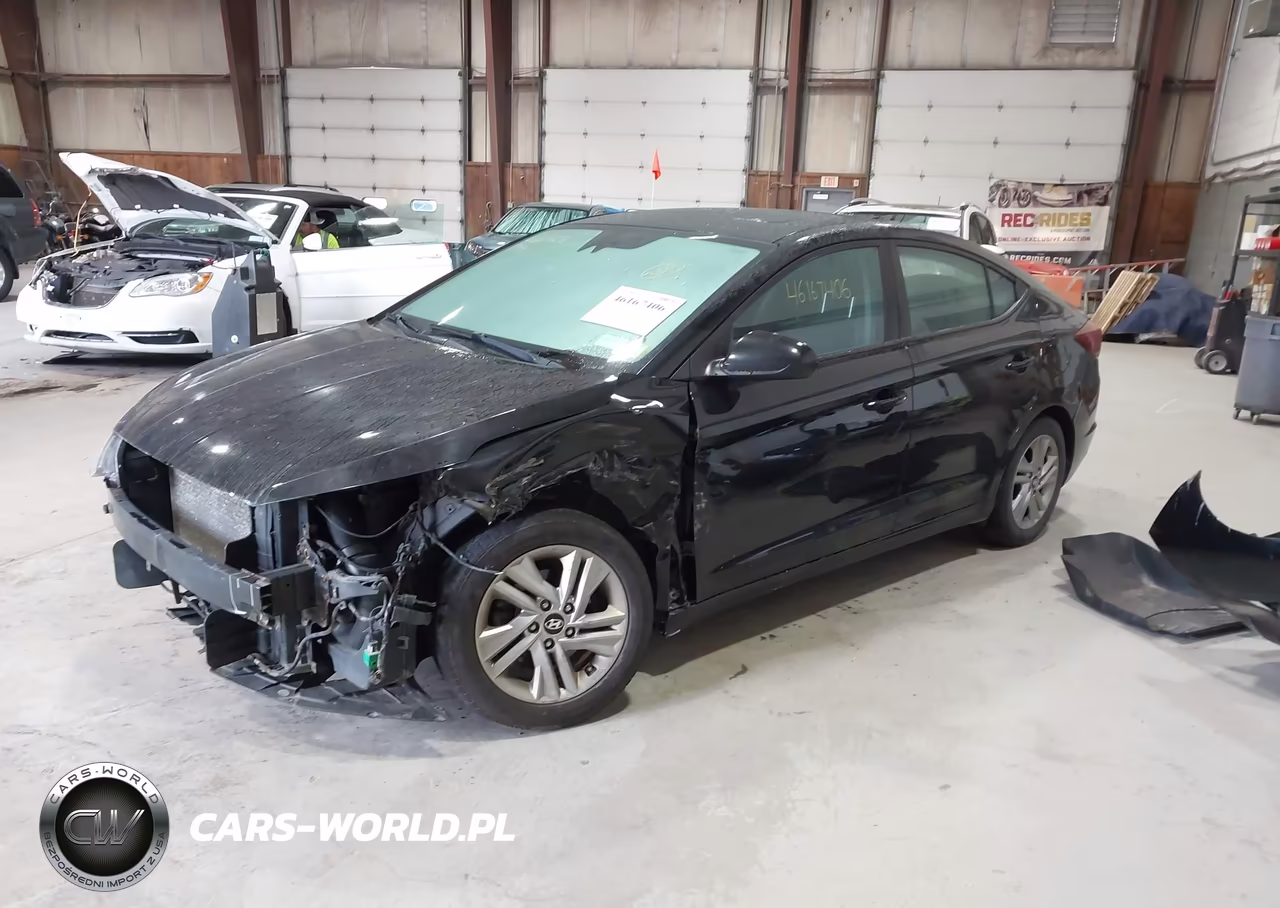 2019 Hyundai Elantra Value Edition VIN:KMHD84LFXKU819932 - 2