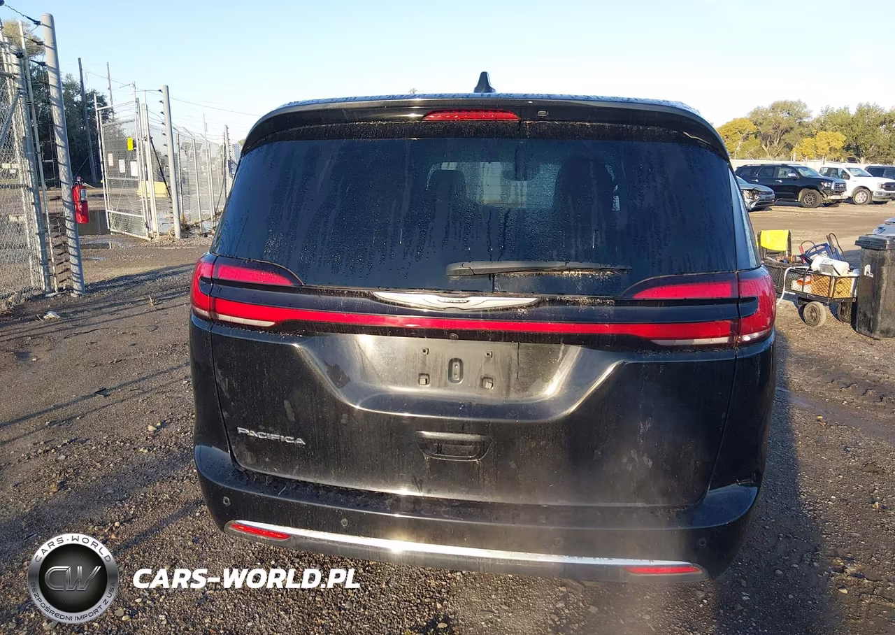 2025 Chrysler Pacifica Select VIN:2C4RC1BG9SR532547 - 17