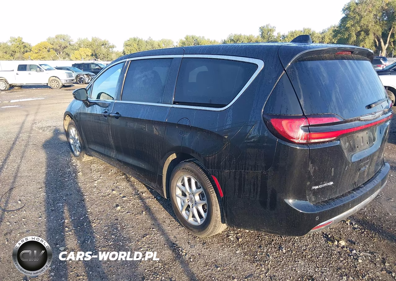 2025 Chrysler Pacifica Select VIN:2C4RC1BG9SR532547 - 3