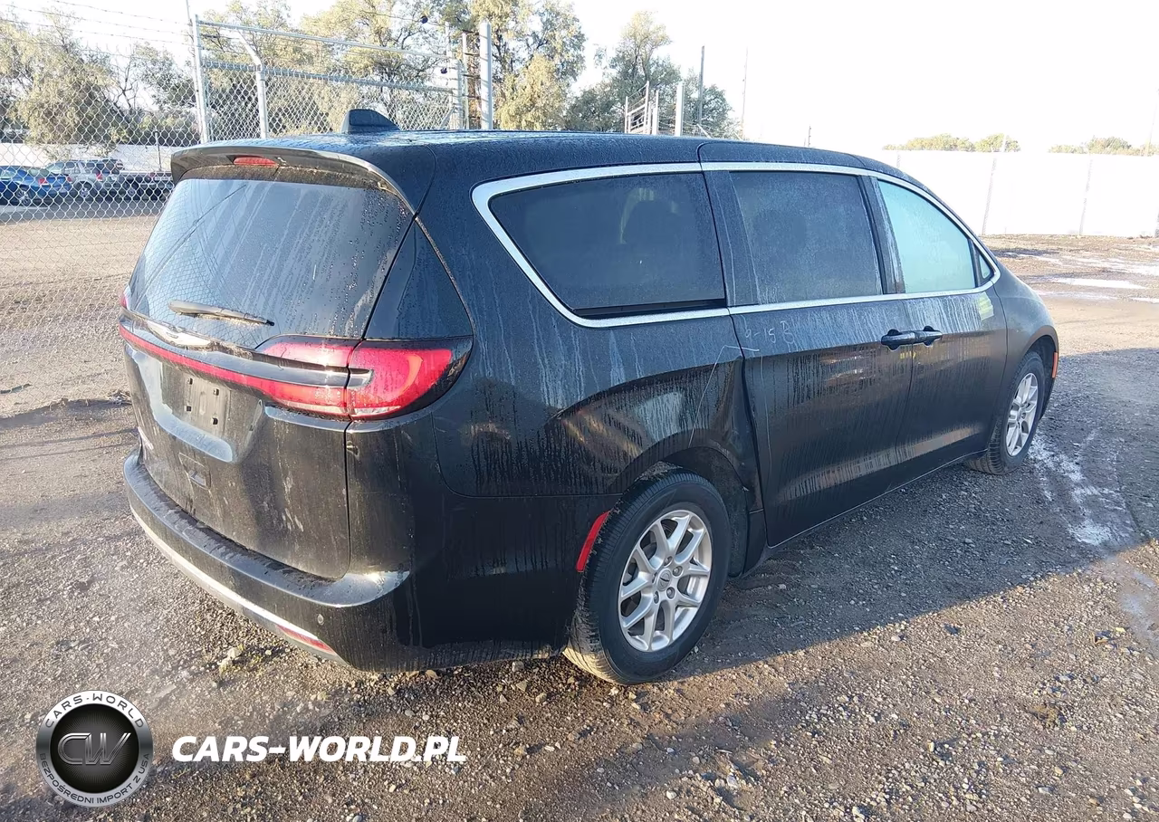 2025 Chrysler Pacifica Select VIN:2C4RC1BG9SR532547 - 4