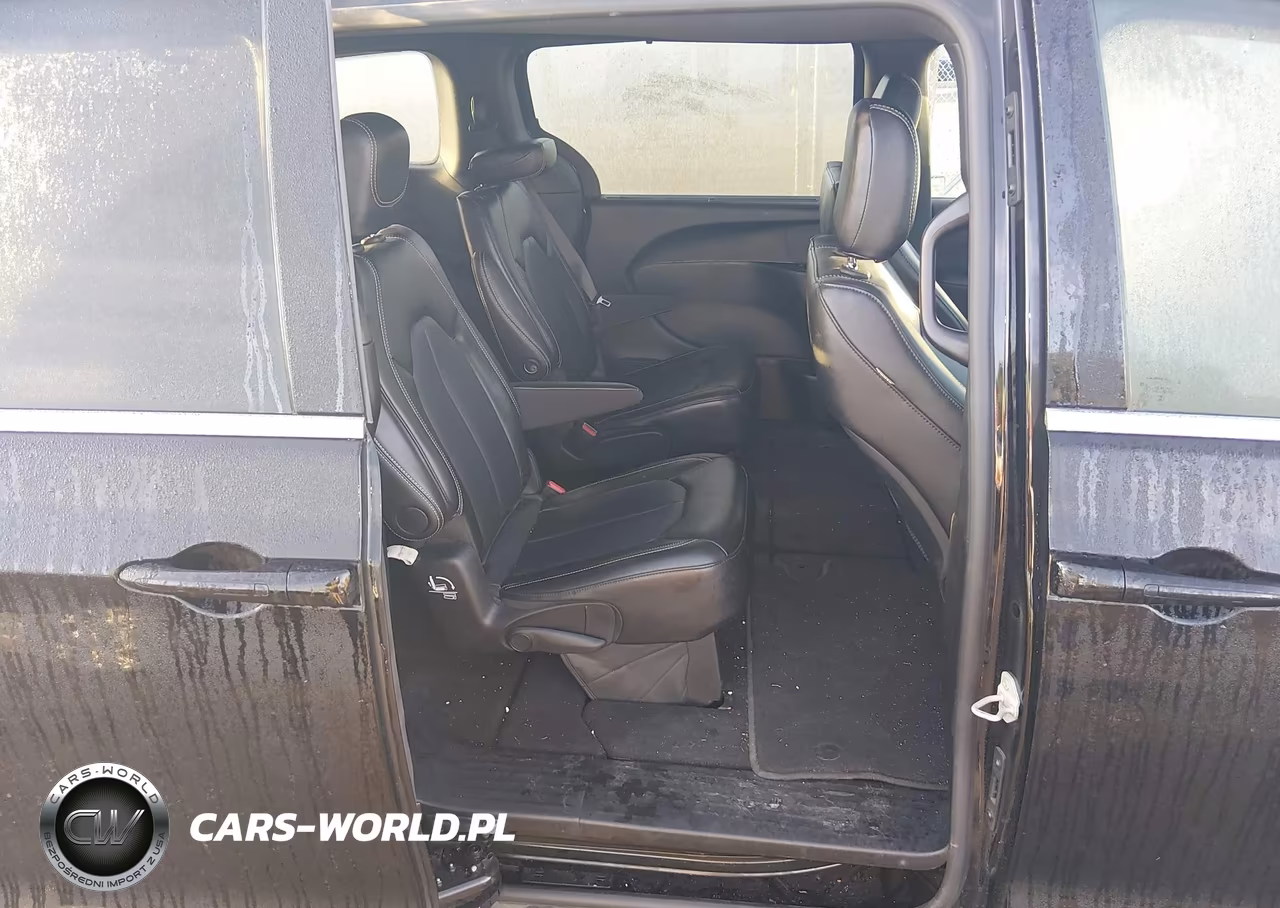 2025 Chrysler Pacifica Select VIN:2C4RC1BG9SR532547 - 8