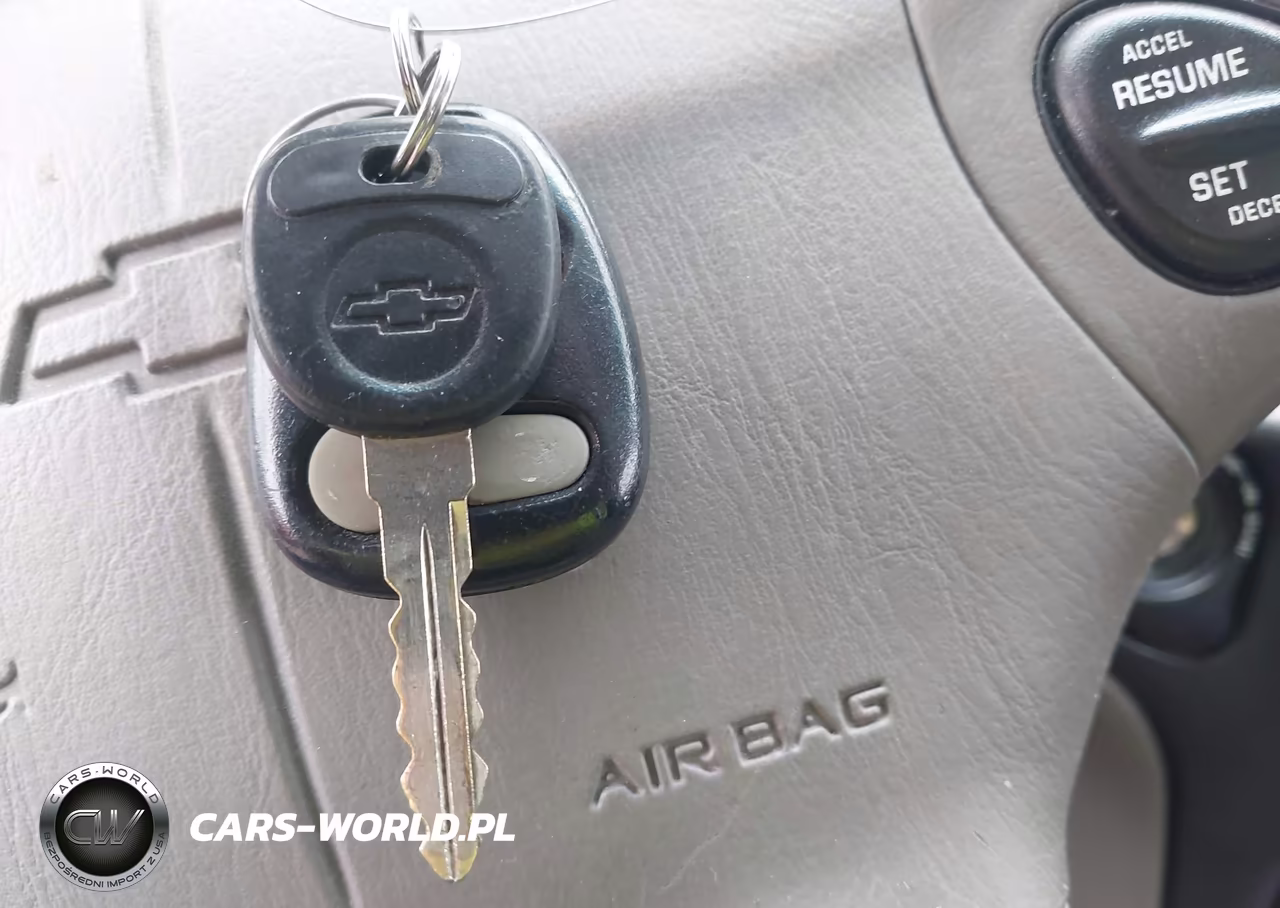 2003 Chevrolet Malibu VIN:1G1ND52J43M722641 - 11